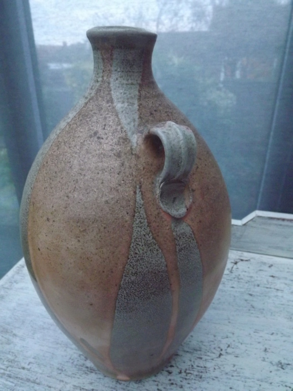 Large unmarked stoneware vase Dscf0411