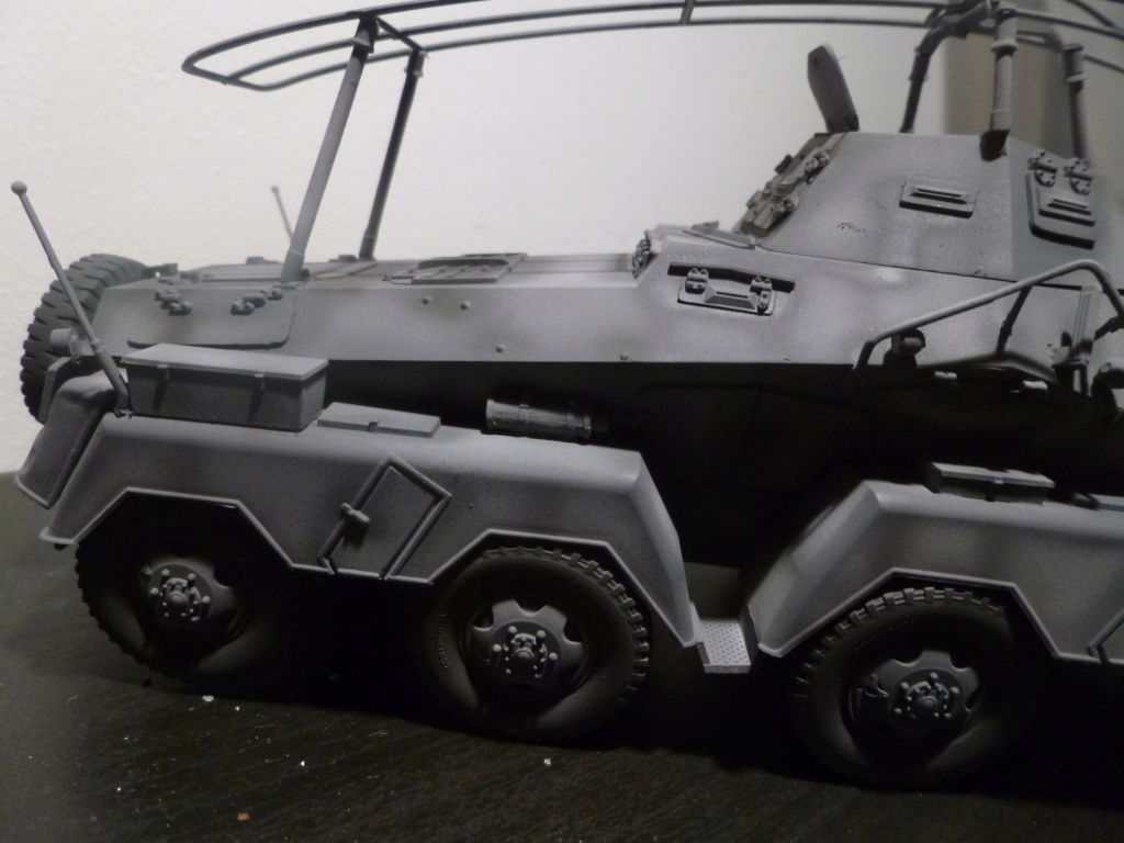 sdkfz 232 RAD 8 - TAMIYA- 1/35 P1050538