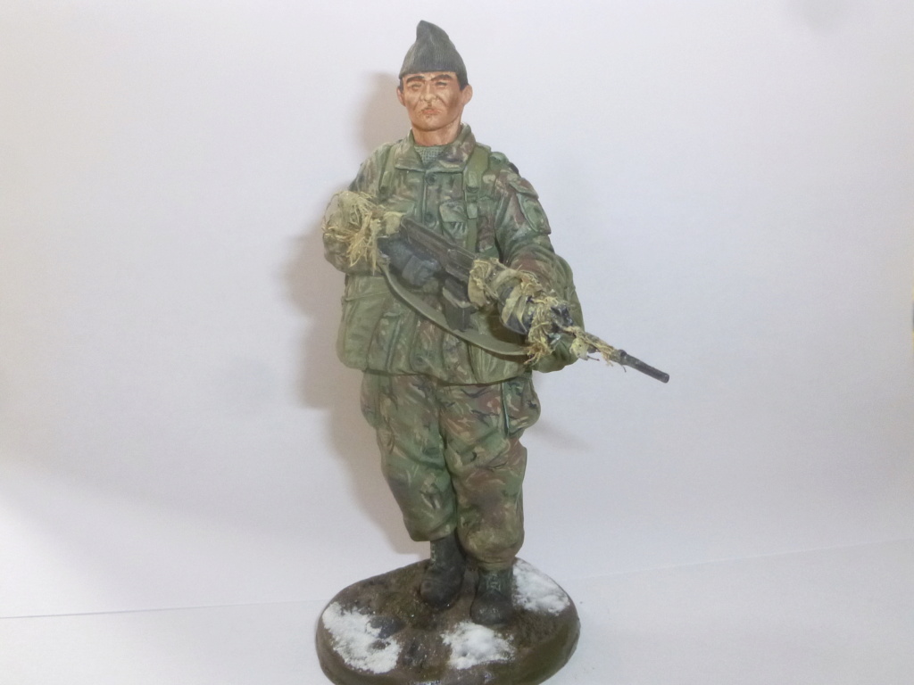 Gurkha Guerre des Falklands 1982- Sole Miniatures 120mm P1100612