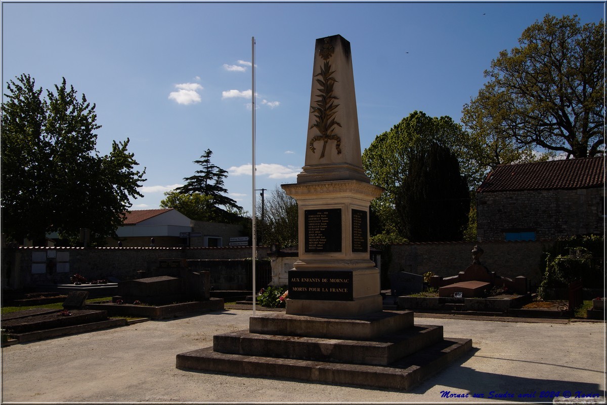 [ Histoires et histoire ] Monuments aux morts originaux Français Tome 2 - Page 35 Dsc03684