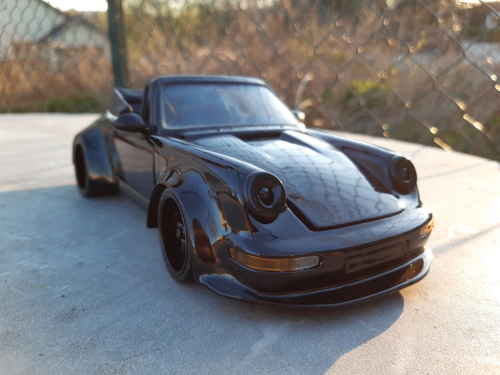 Porsche 911 cab 20200332