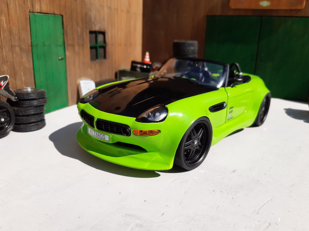 BMW Z8 93721910