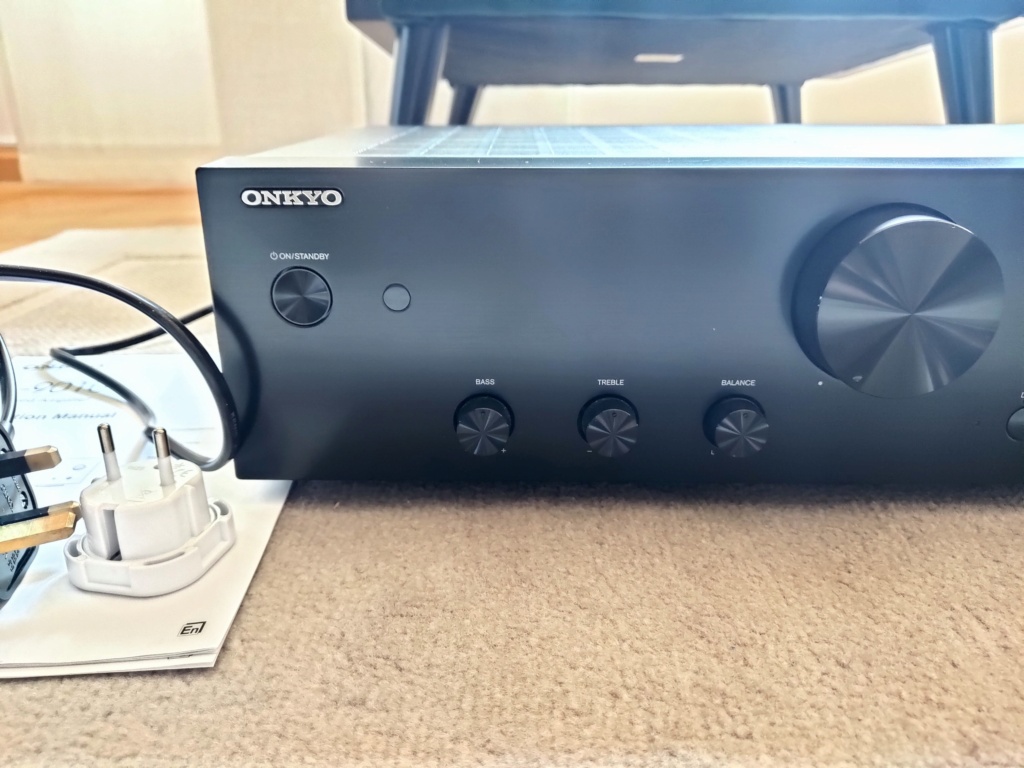 Amplificador integrado hifi Onkyo A-9010-B (British tuned UK version) P0082913
