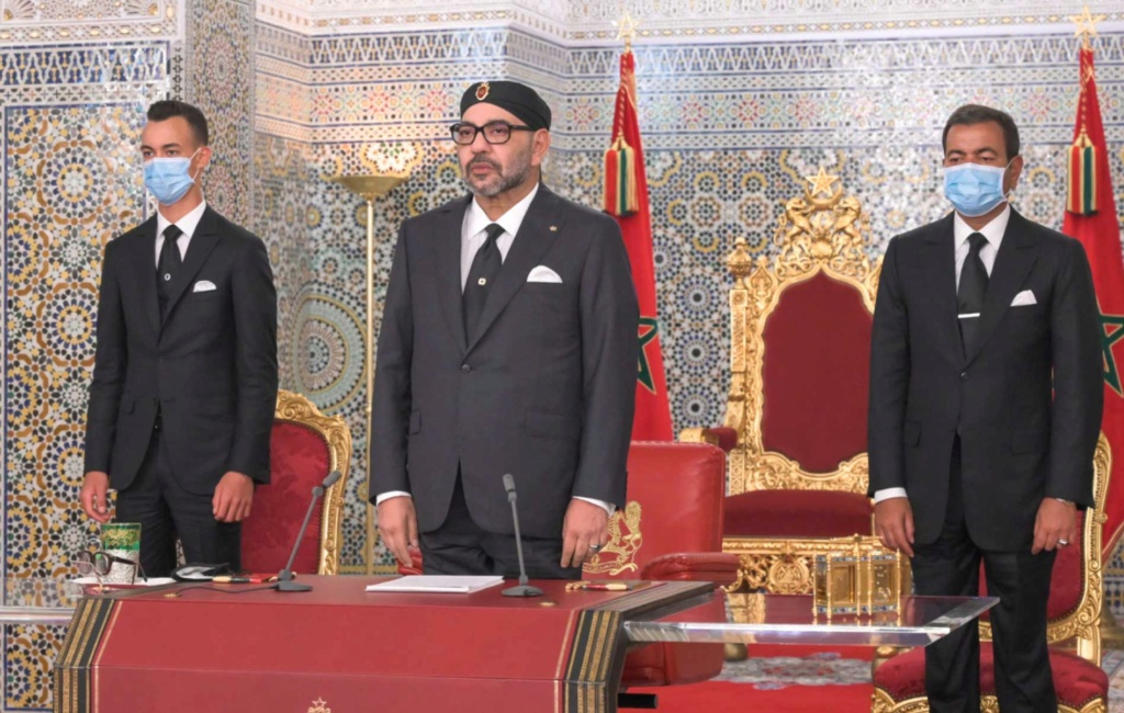 شدد الملك محمد السادس ضمن خطاب العرش الـ12، والموجه للشعب بعيد زوال يومه السبت، 2011 - صفحة 2 Yo-20210