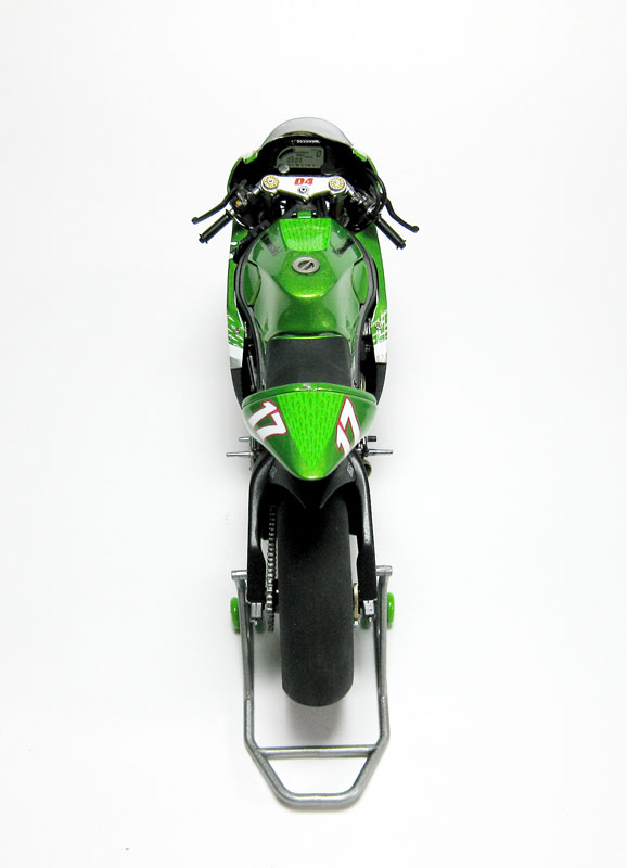 MT: Kawasaki Ninja ZX-RR -#17 Randy De Puniet - Moto GP 2006 - Tamiya 1/12 1427