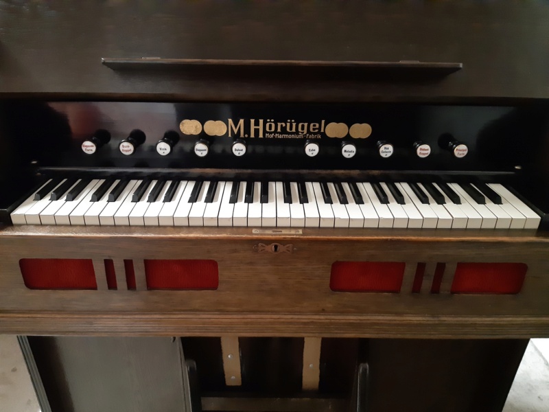 Mon harmonium (reed organ) Hörügel 20201015