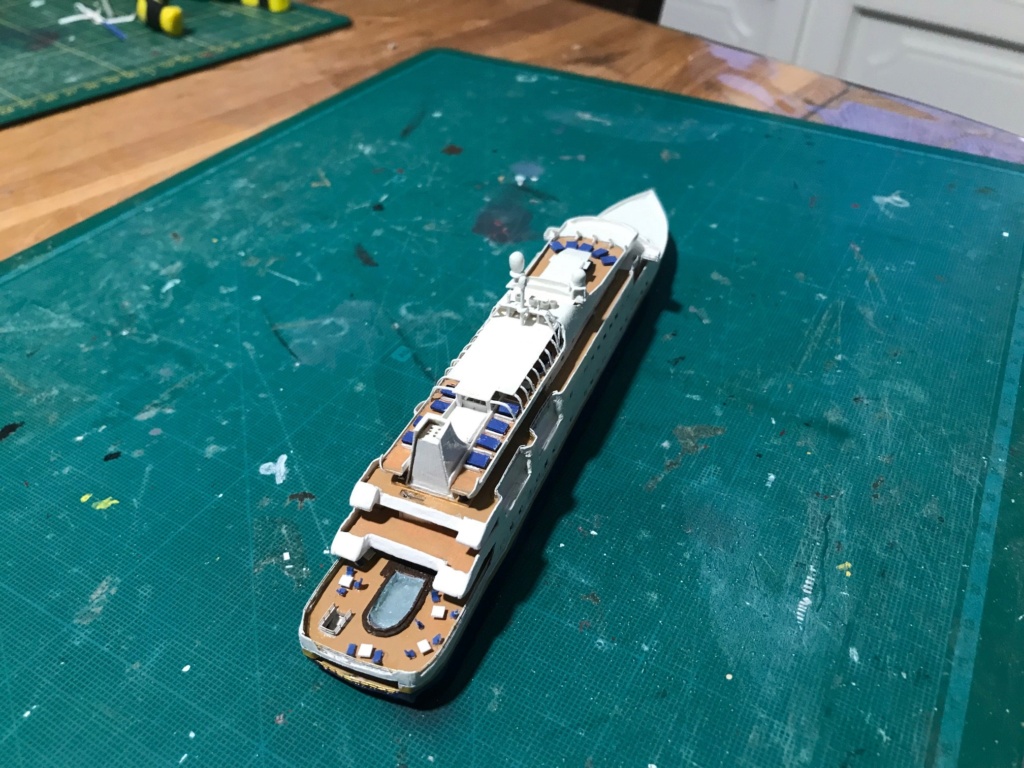 Yacht Seadream I [scratch carton waterline 1/600 ~1/600°] de PADOU35 (chantier) Img_7951