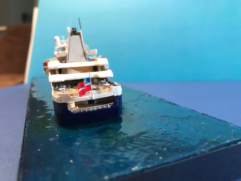 Yacht Seadream I [scratch carton waterline 1/600 ~1/600°] de PADOU35 (terminé) Img_7964