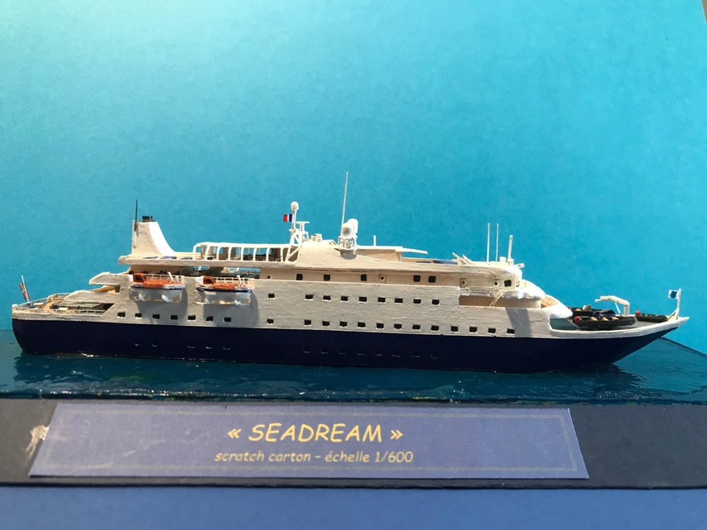 Yacht Seadream I [scratch carton waterline 1/600 ~1/600°] de PADOU35 (terminé) Img_7968