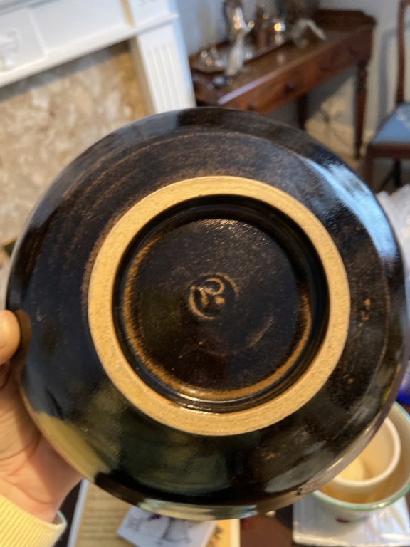 Mystery British pottery mark 82304c10