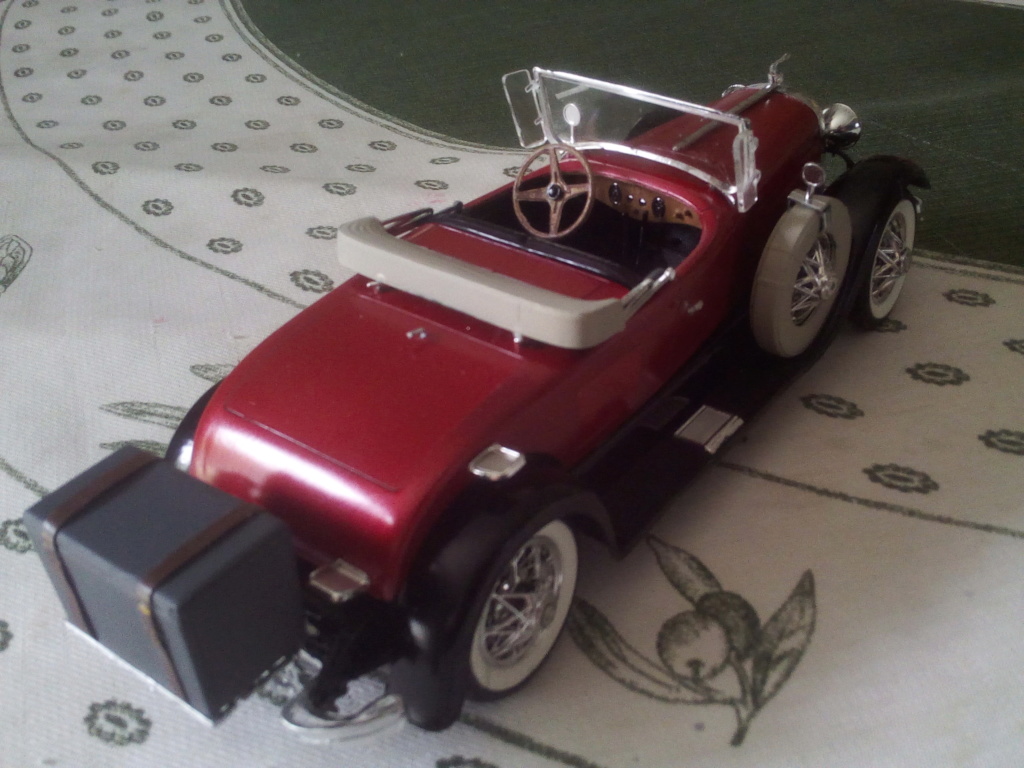 [MPC] LINCOLN Roadster 1927 et CHRYSLER Impérial 1932 Réf 1 3152 et 201 200 Lincol13