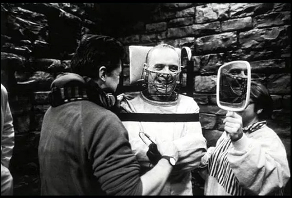 Behind The Scenes Photos Of Movie Villains  Lecter10