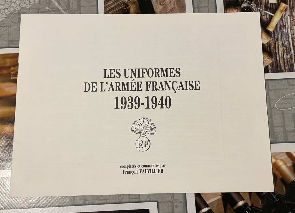 Les uniformes de l’armée française 1939-1940 par Vauvillier 5f893810