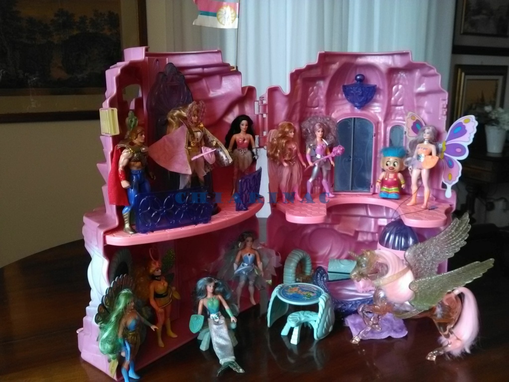 Vendo favoloso lotto She-Ra Princess of Power / Principessa del potere Mattel (Crystal Castle, 10 personaggi, 2 creature, Fantastic Fashions) Img_2079