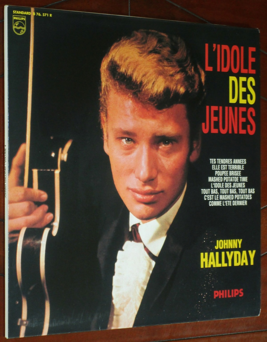 1963: L'IDOLE DES JEUNES 001-l_19