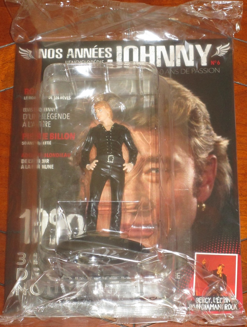 Alteys: Nos années Johnny n°06          1990 003-a152