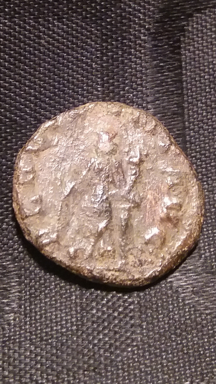 Antoniniano de Claudio II. PROVIDENT AVG. Providentia estante a izq. Roma. Scree173