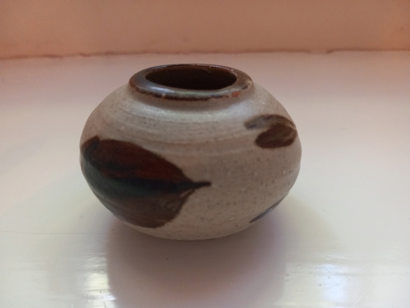 small vase - TT mark? 20220944