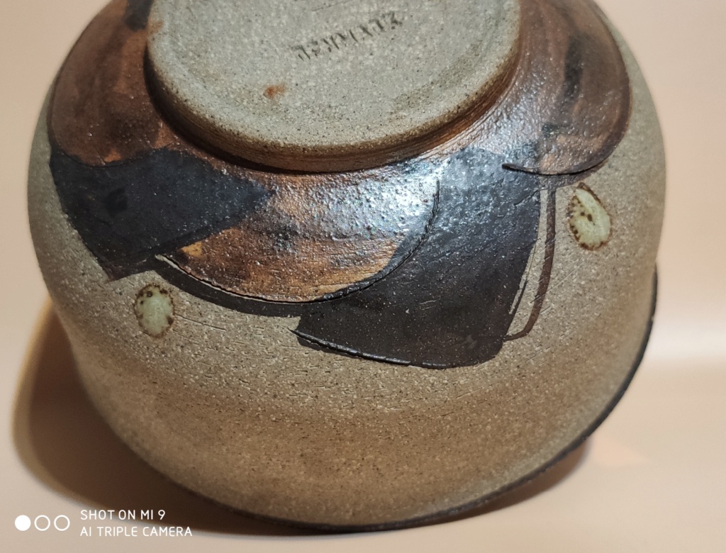Denmark stoneware bowl, H or K mark - Hanne Salomon  Img_2099