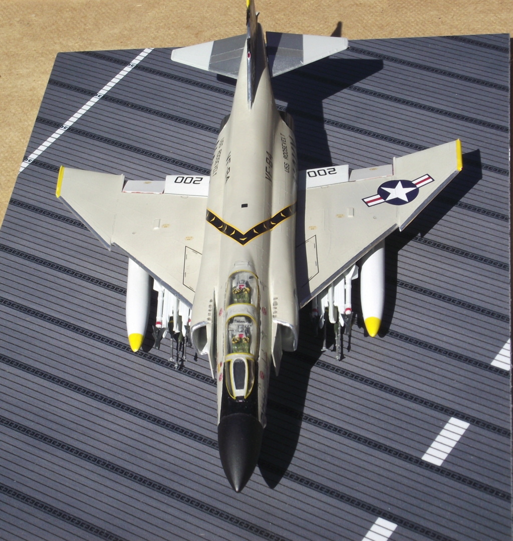[Revell] McDonnell-Douglas F-4J Phantom II  1/72 Dscf0661