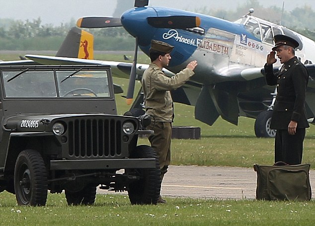George Clooney filming at RAF/Imperial War Museum Duxford in Cambridgeshire Filmin17