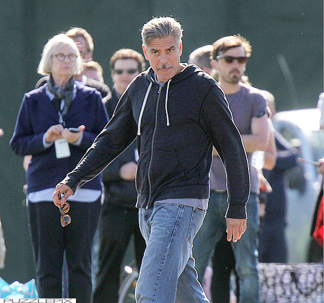 George Clooney filming at RAF/Imperial War Museum Duxford in Cambridgeshire - Page 2 Mm_clo32