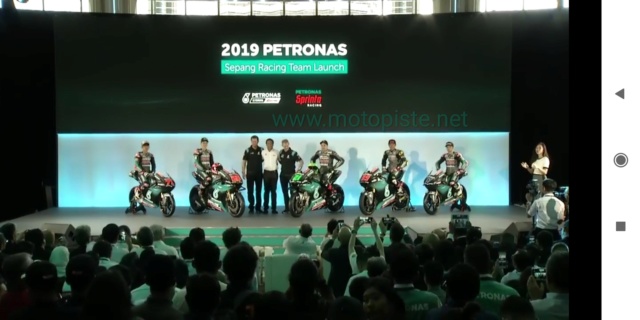 Présentation du nouveau Team MotoGp PETRONAS YAMAHA SRT Img_2038