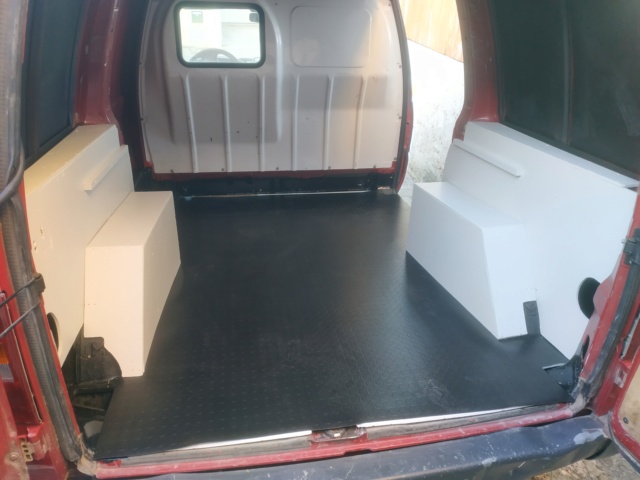 Le Citroën Jumpy de REDMAN : Améliorations, remise à neuf, astuces... - Page 2 Img_2578