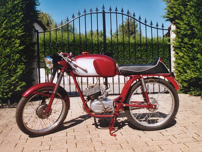 MONDIAL 48SS 4 vitesses. Mondia44