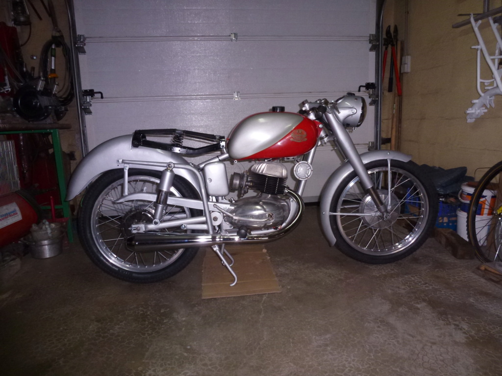 MONDIAL 160cc 1954. P1160811