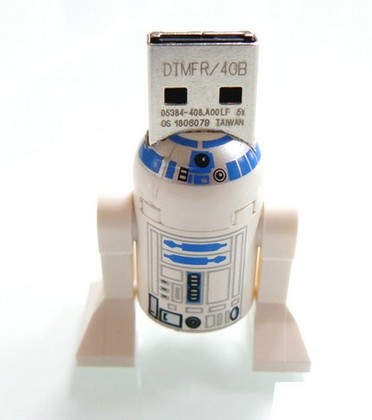 R2-D2 fait dans l’USB R2d2_l10
