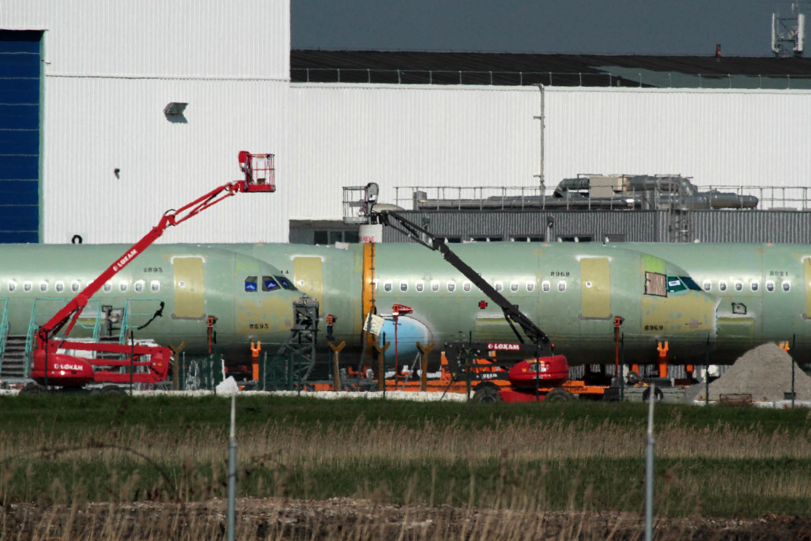 [Topic unique] Saint Nazaire: On décharge et on charge! - Page 14 Airbus12