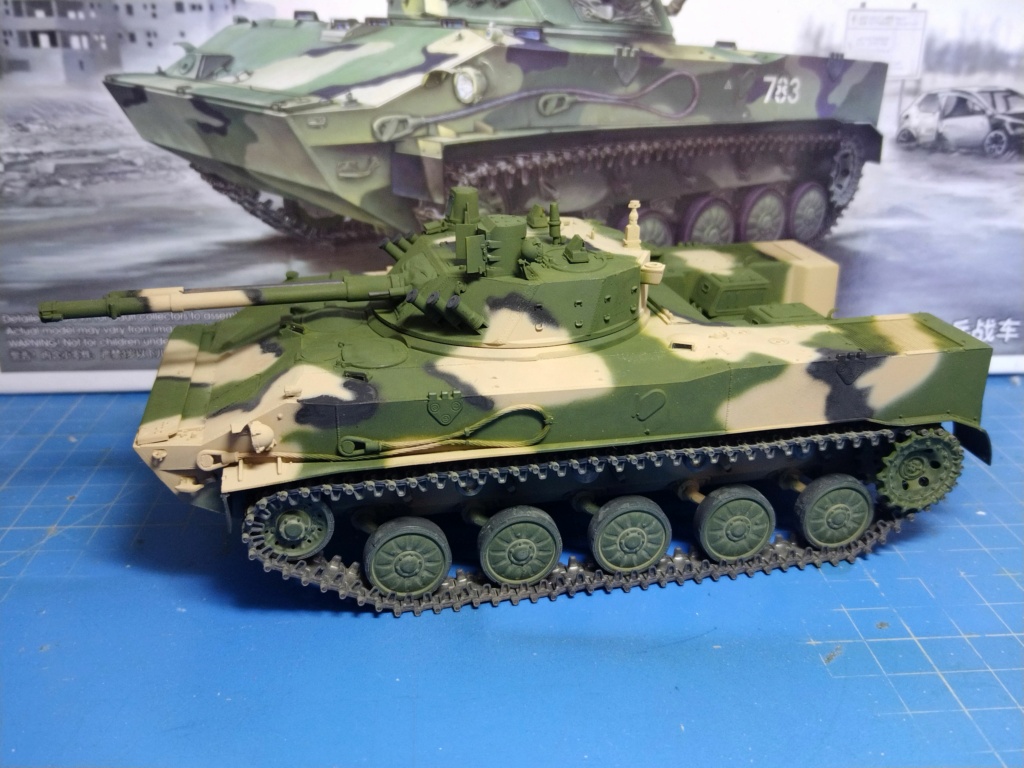 BMD-4 Trumpeter 1/35 Img_1962