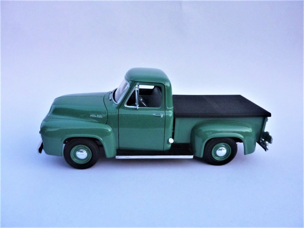 Ford f 100 1953 AMT remis a jour  Ford_f11