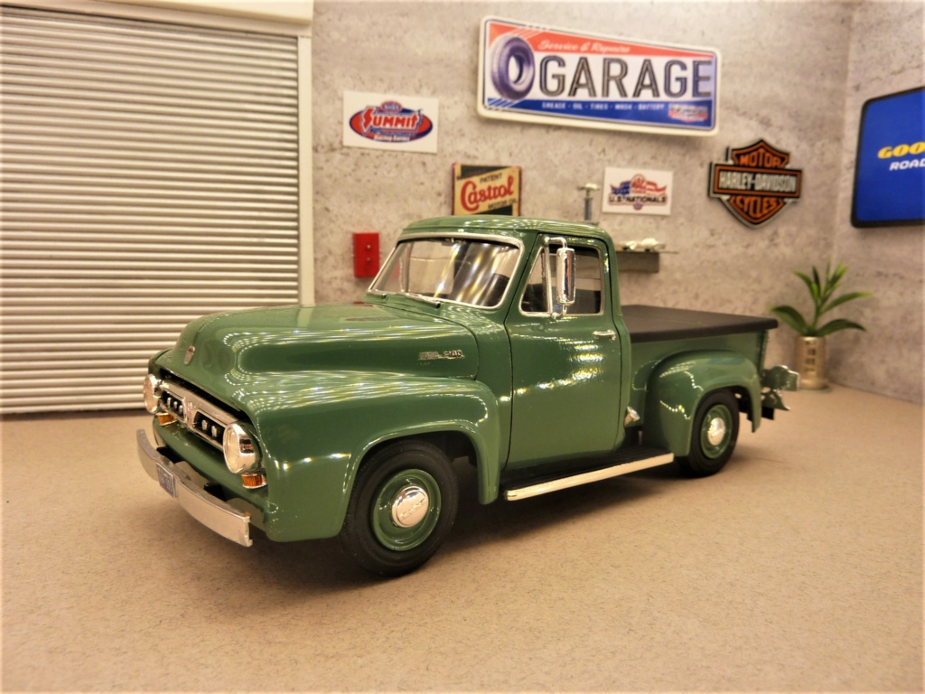 Ford f 100 1953 AMT remis a jour  Ford_f17
