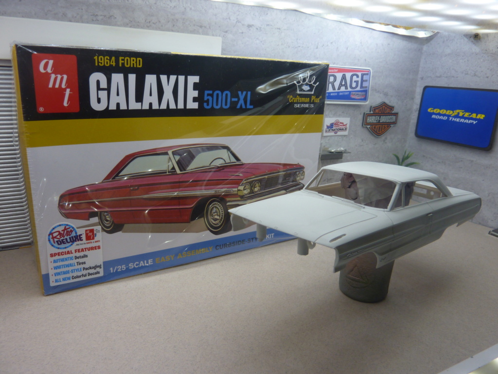  FORD GALAXIE 500XL 1964 terminée Galaxi16