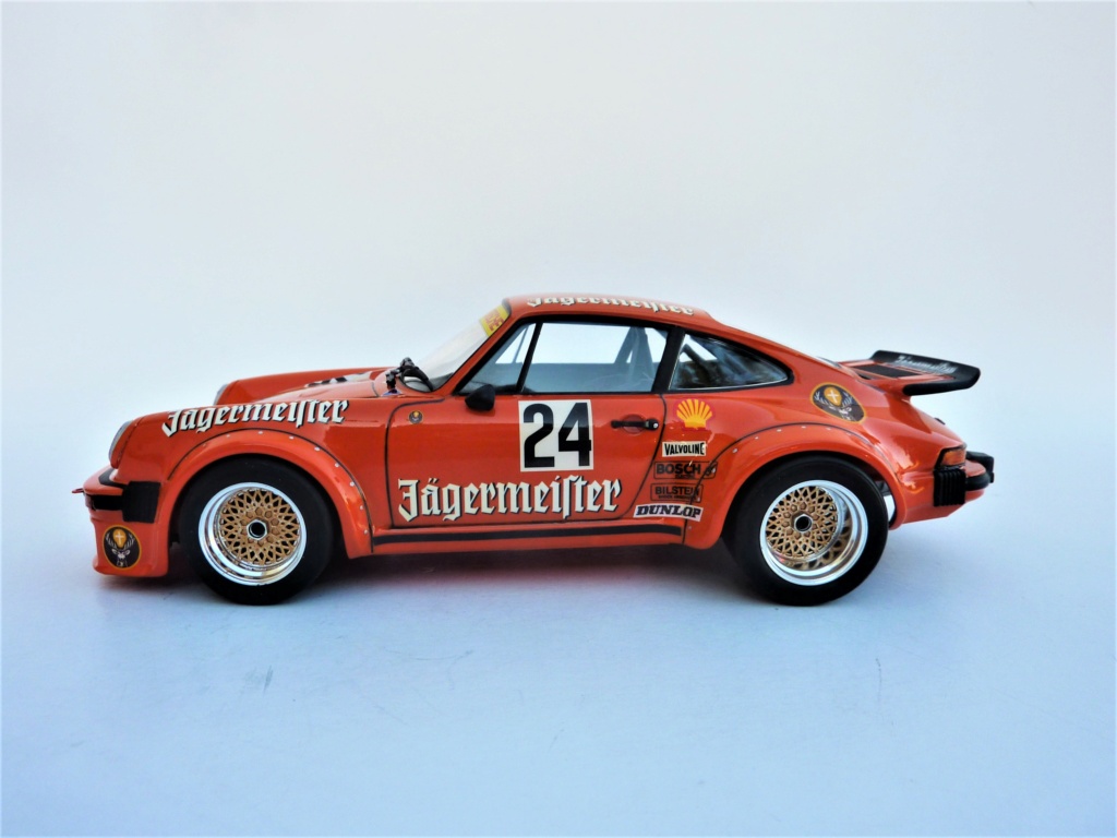 Porsche 934 jagermeifter tamiya  - Page 2 Phot1549