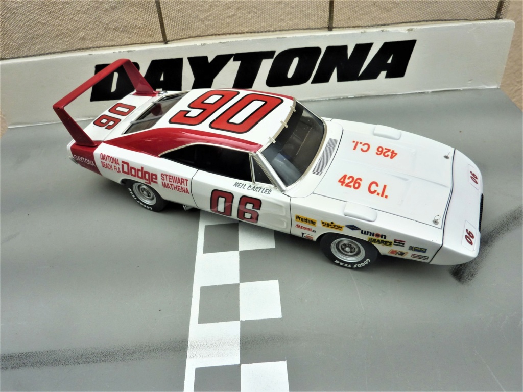 Réfection complète Dodge Daytona nascar Neil Castles términée Phot1802