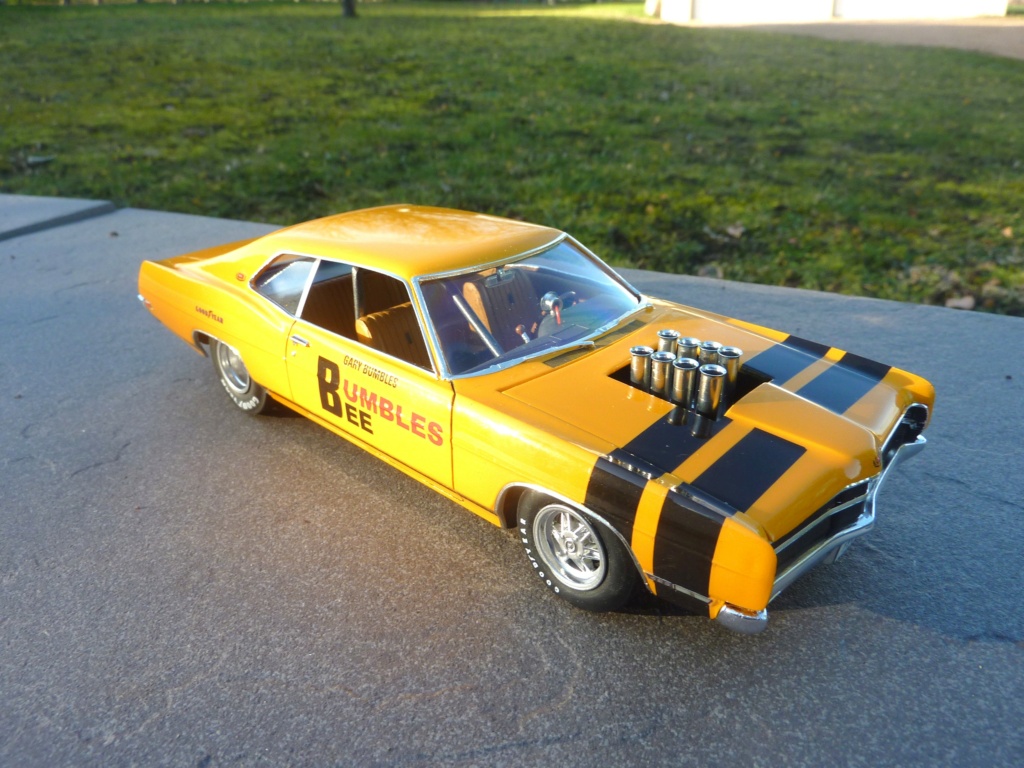  Ford Galaxie Bumble Bee terminée Phot3046