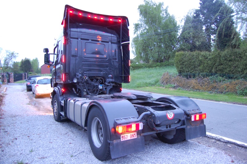 Les miens! ==> Scania R420 - Page 12 00210