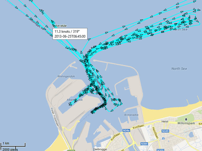 Photos en direct du port de Zeebrugge (webcam) - Page 59 25_06_11