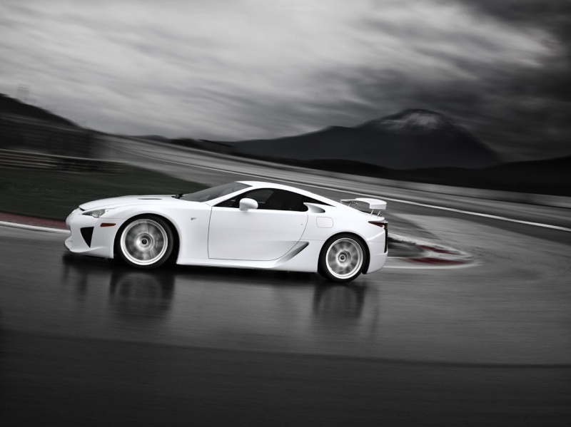 Lexus LFA Big_le12