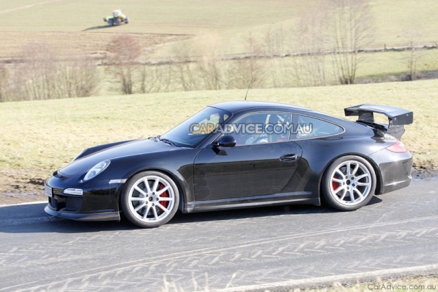 porsche - 2009 - [Porsche] 997 FL (GT3/GT3 RS/Turbo) - Page 3 Esthug10