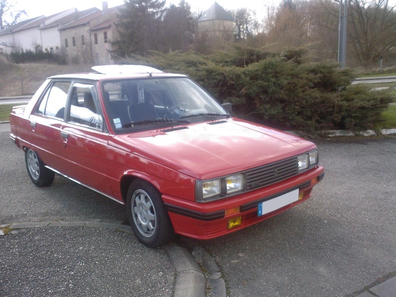 Renault 9 Turbo phase 1 rouge de 1985 - A part la poire, nos Renault -  AutoPassion