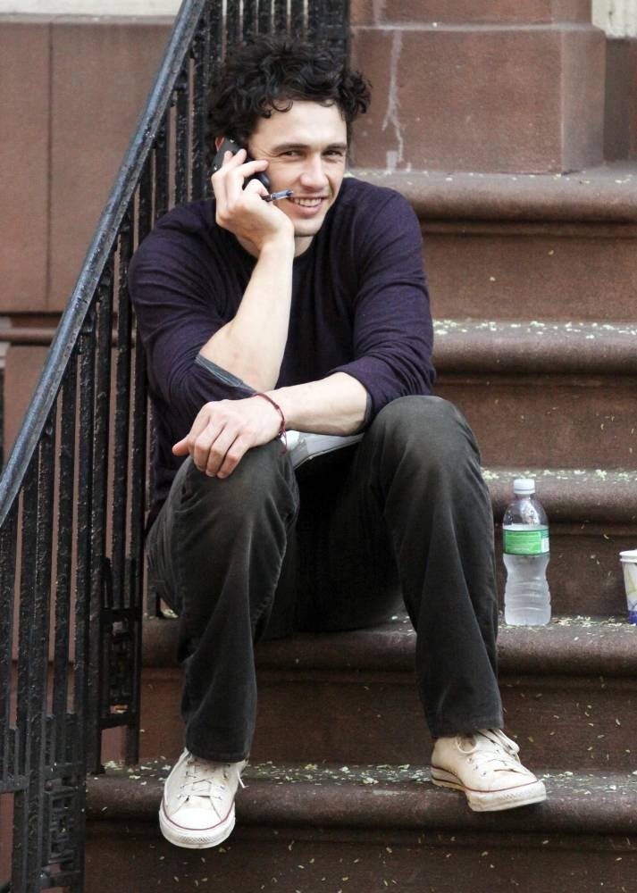 The James Franco's Fanlist - Page 6 Phone010