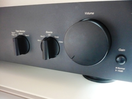 Du semi vintage : Harman Kardon 1400 The Purist Hk210