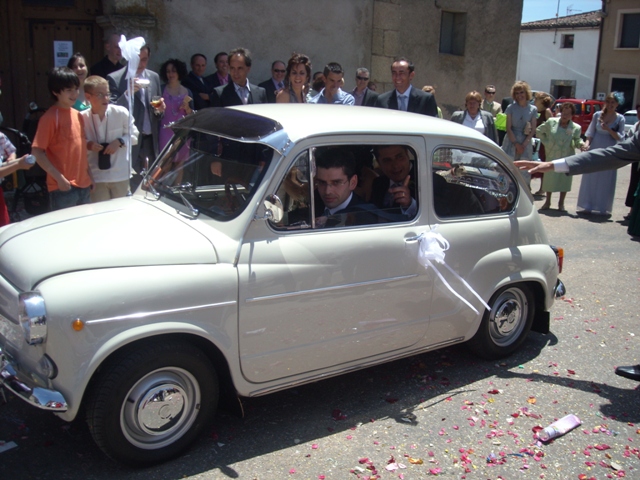 Boda con el Seat 600 del socio Angel Calvo Fotos_12