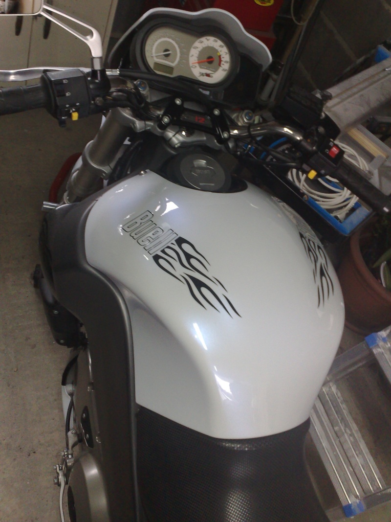 P...ain de virage[Buell57steph] XB12S pas belle a voir... 28022011