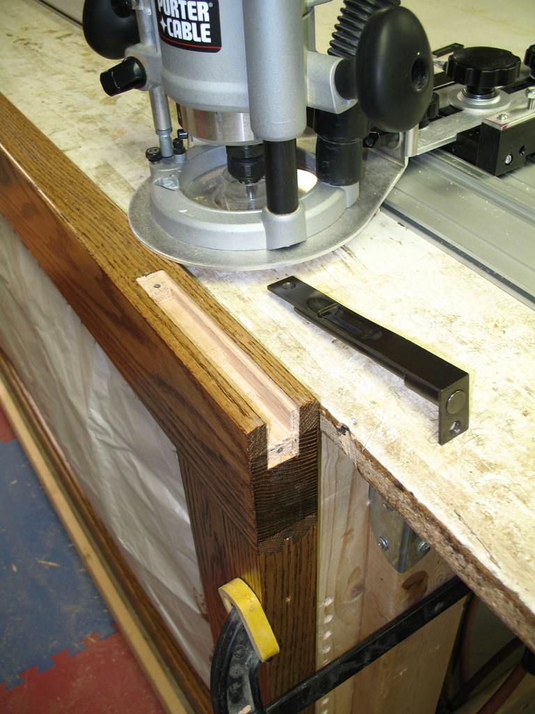 Mortise for a flush bolt. Flushb11