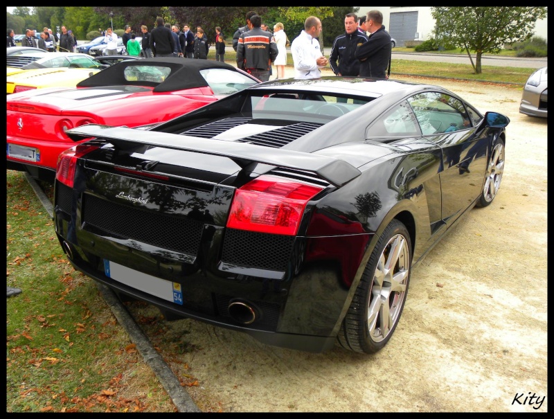 Rassemblement de supercars Dscn8115